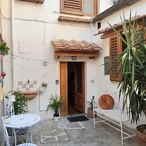 Casa Romantica Vicino Al Centro Di Appartamento Firenze